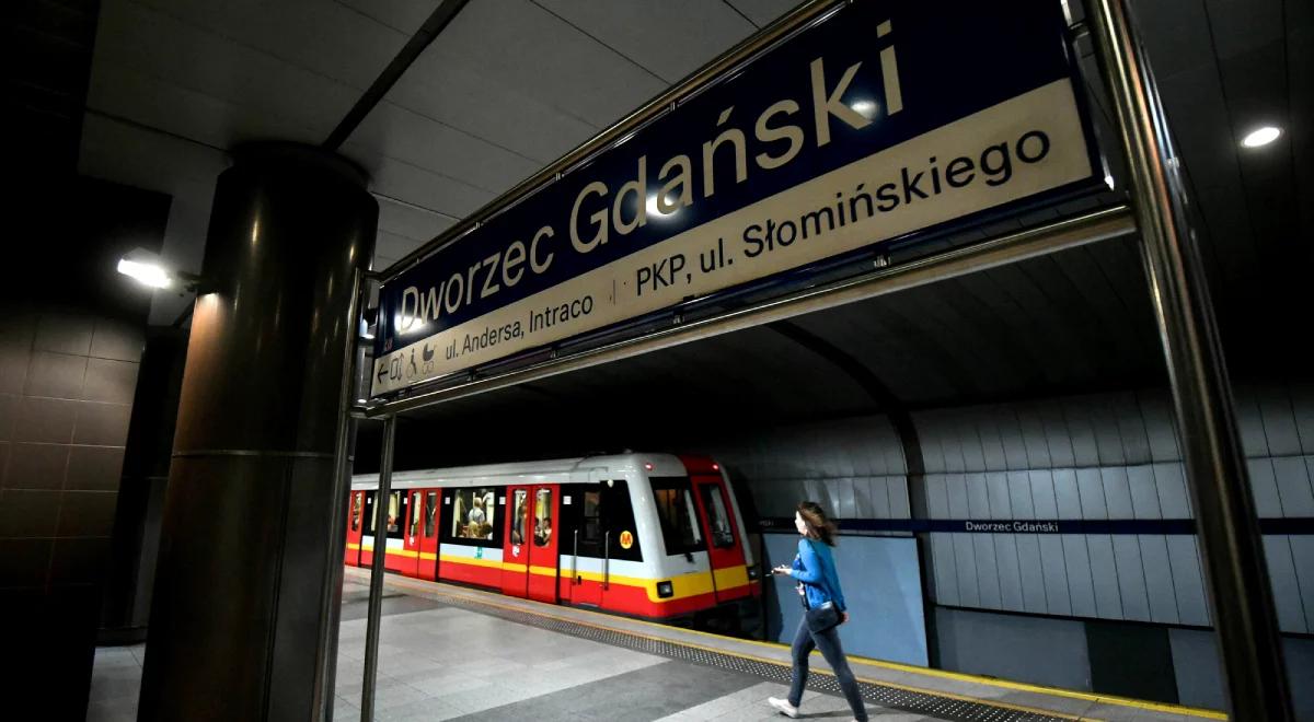 Kolejna awaria w warszawskim metrze. Dym w tunelu