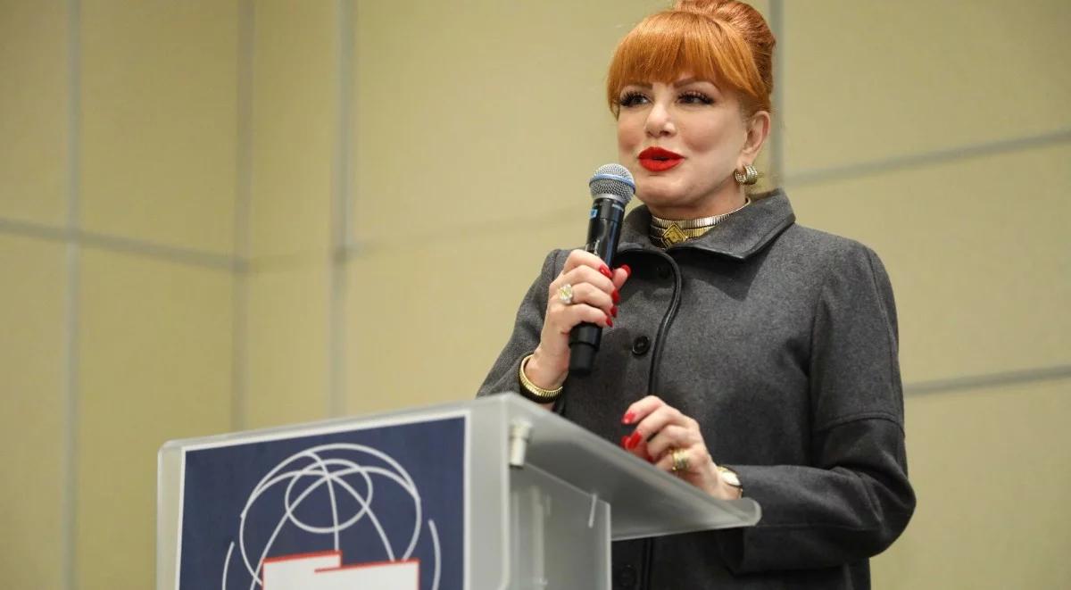 "Żadne kłamstwa tego nie zatuszują". Mosbacher oskarża Chiny o kryzys związany z COVID-19