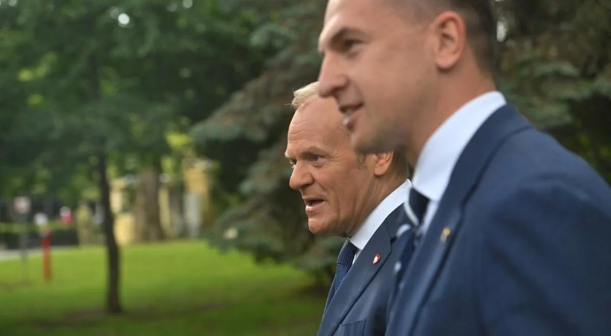 "Lekcja do odrobienia". Dr Zaremba o polityce informacyjnej rządu