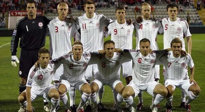 Kneblują usta piłkarzom na Euro 2012