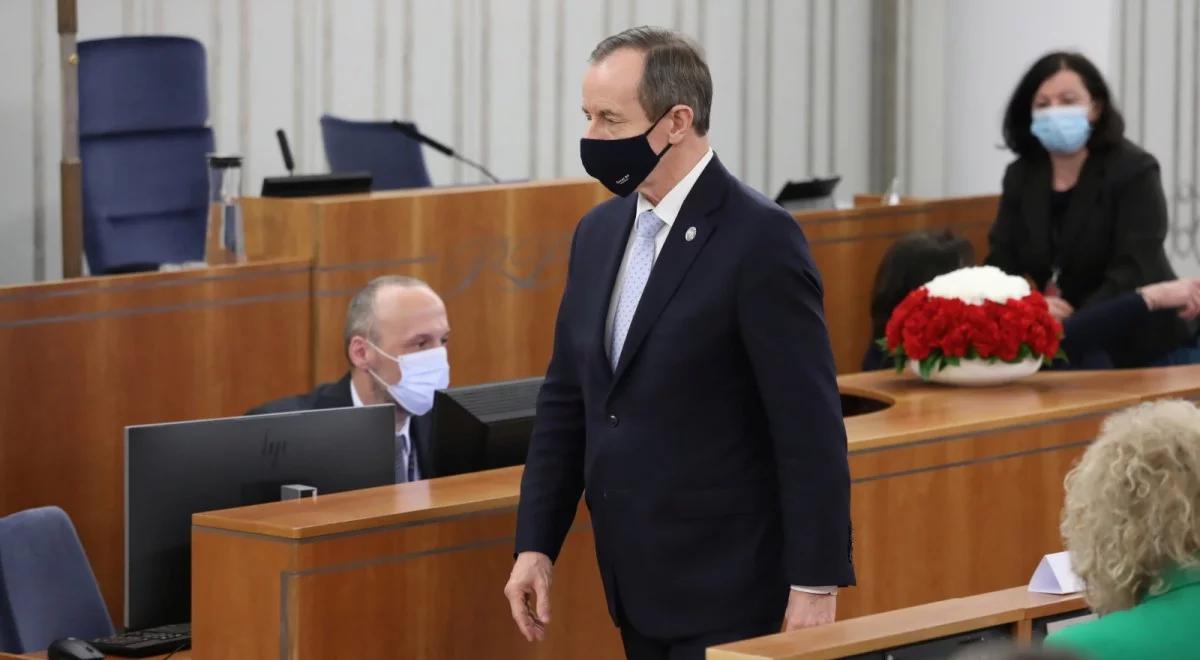 Dr Kawęcki: wypowiedzi niektórych posłów wskazują, że celem obstrukcji Senatu było obalenie rządu