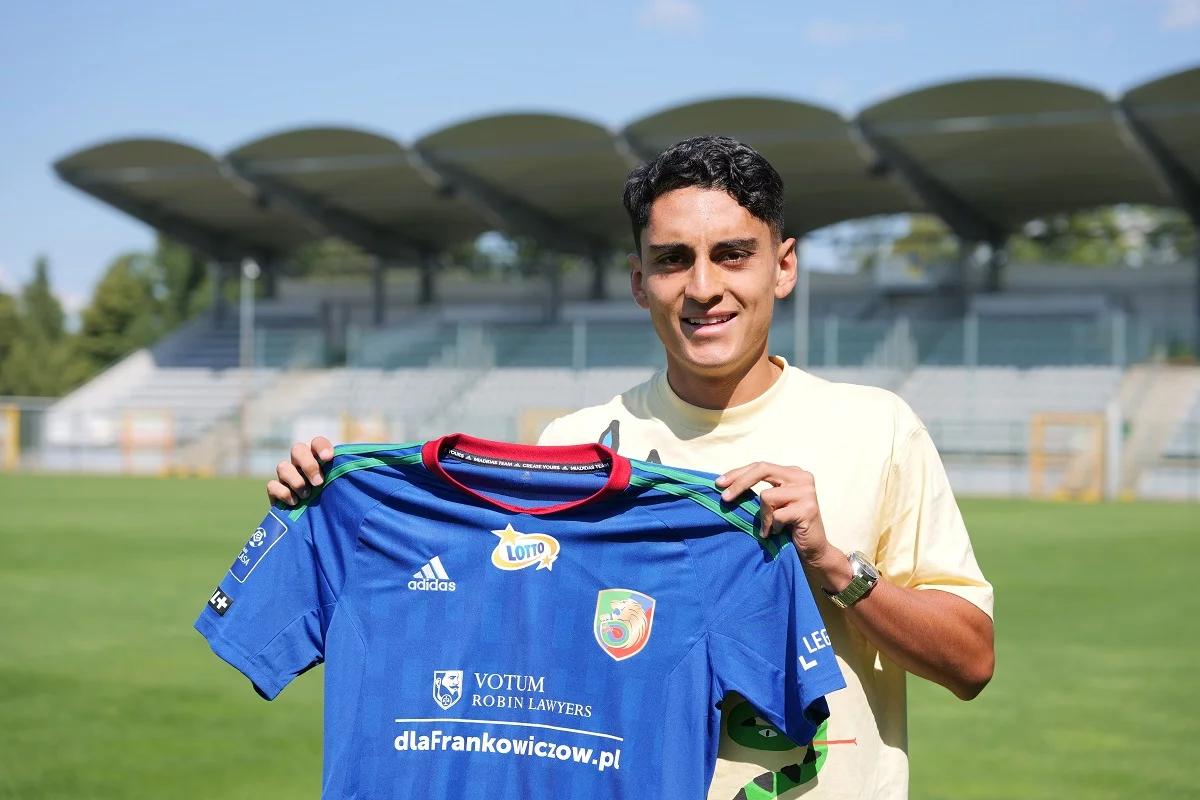 Ekstraklasa: Miedź Legnica wzmacnia linię pomocy. Santiago Naveda dołącza do klubu