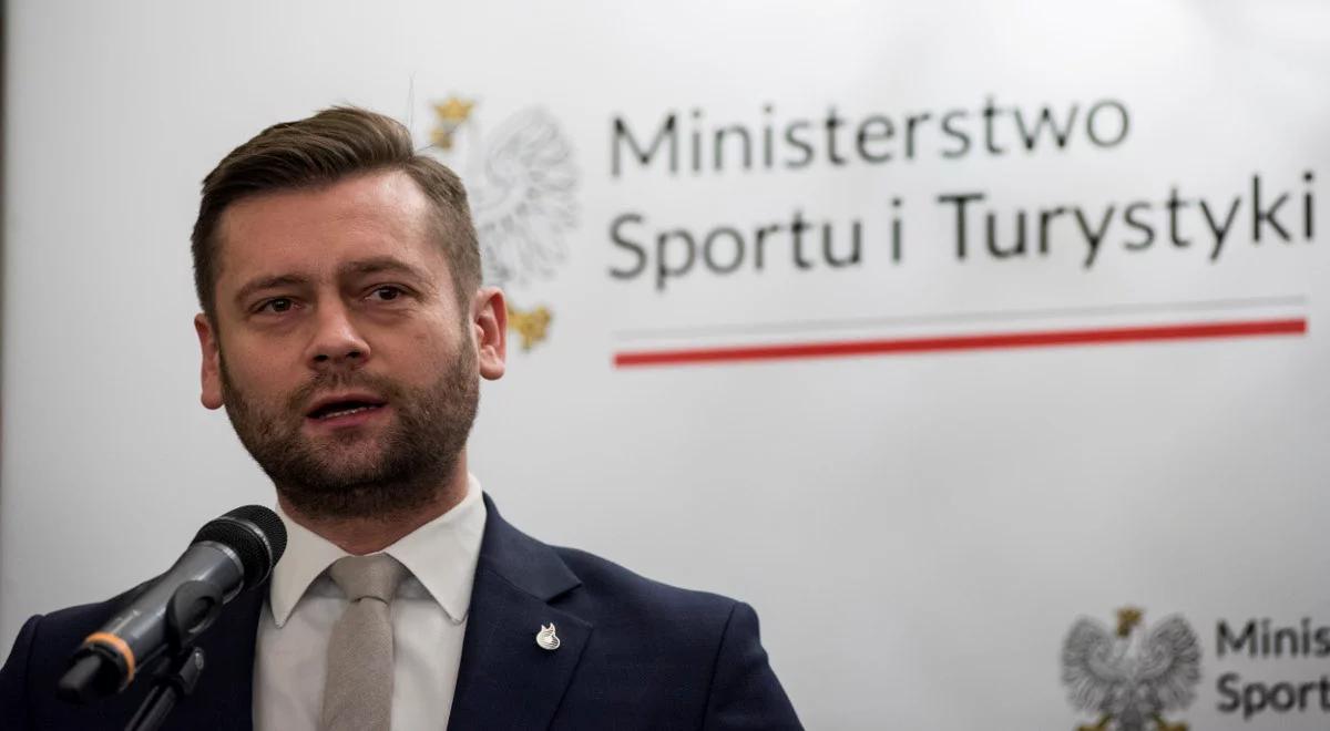 Ministrowie sportu za wykluczeniem Rosjan z igrzysk. Bortniczuk: większość głosów w tym tonie 