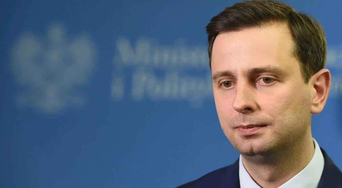 Minister pracy i polityki społecznej: urlop dla ojców coraz popularniejszy