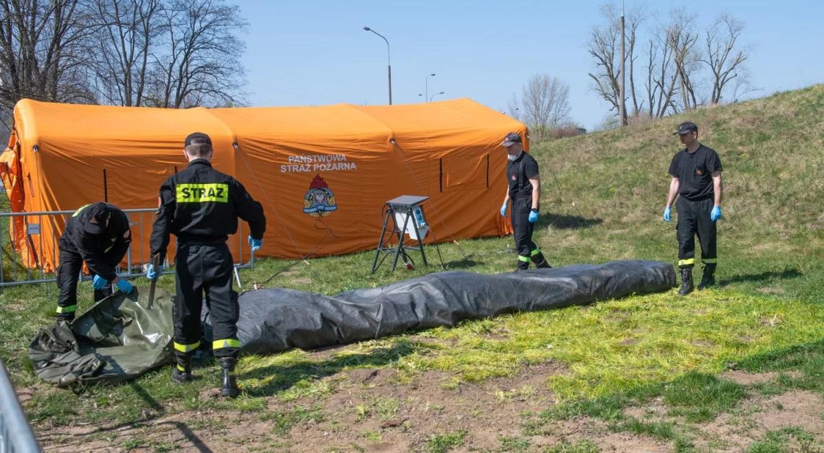 Wielkopolscy strażacy walczą z koronawirusem. Ponad 1600 interwencji