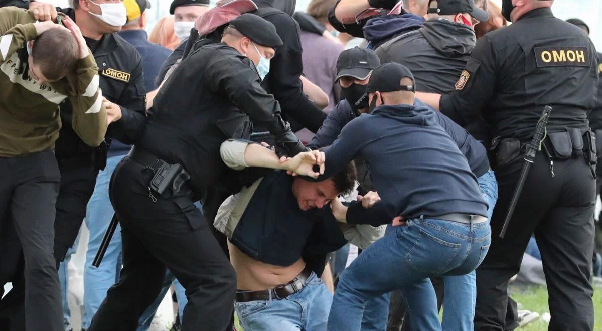 "Ta złość narasta". Anna Maria Dyner o protestach na Białorusi