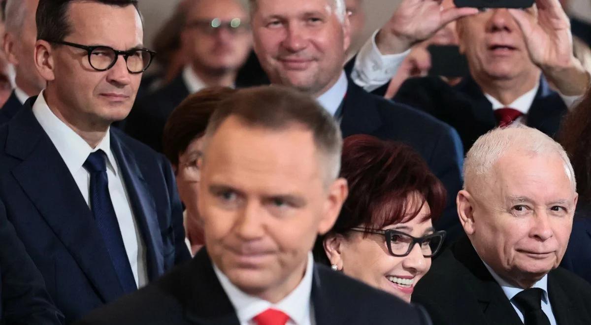 Nowy sondaż: PiS zyskuje, KO traci. Konfederacja mocno w dół