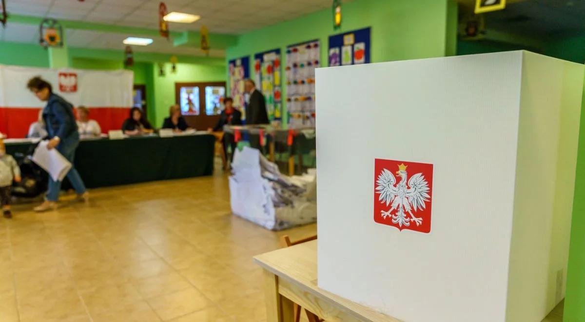 Kiedy poznamy wyniki wyborów i referendum? Przewodniczący PKW wskazał możliwy termin