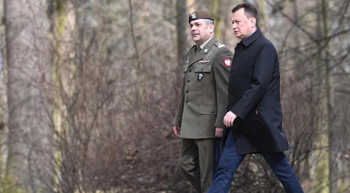 Pracownicy cywilni wojska dostaną po 300 zł brutto podwyżki
