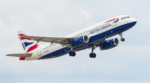 Piloci airbusa A321 linii Brit...