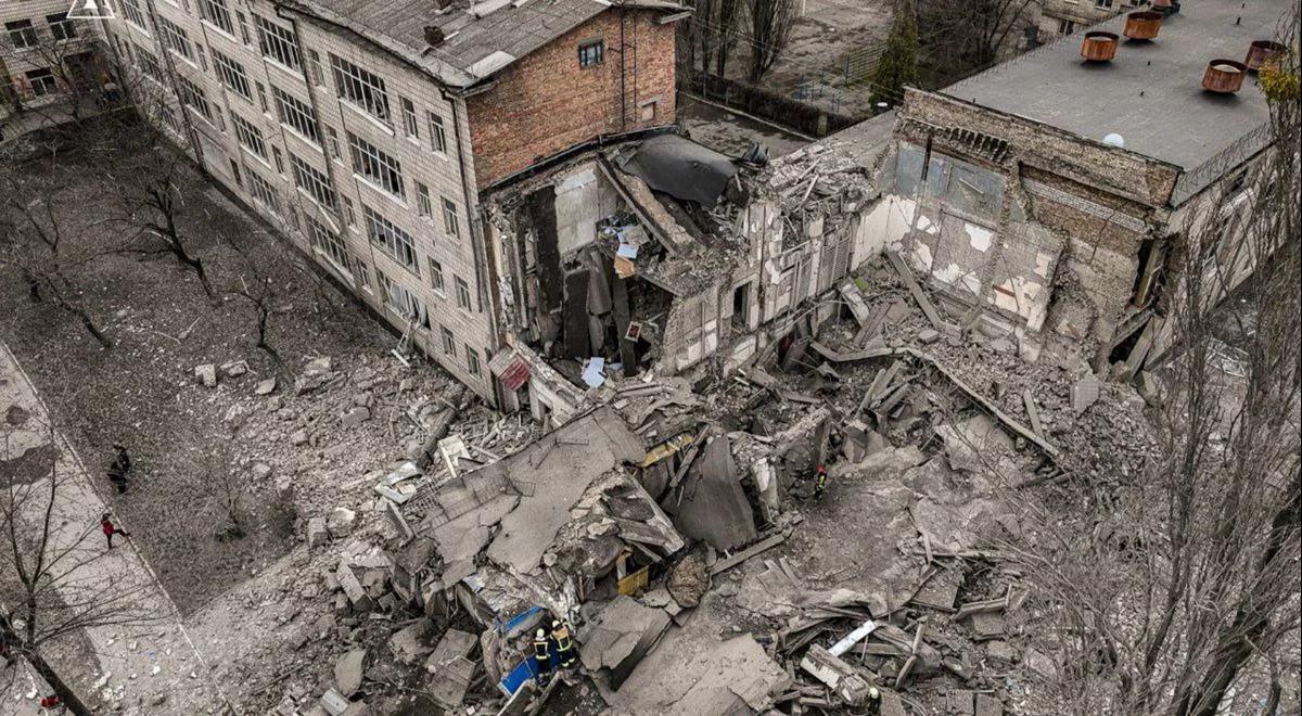 Ukraina. Rośnie liczba zabitych w porannym ataku na Kijów. Wśród ofiar nastolatka