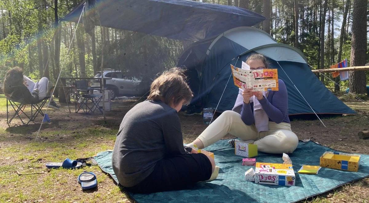 Kolonie letnie w epoce PRL-u. Tak kiedyś wypoczywały dzieci. Jak jest obecnie? 