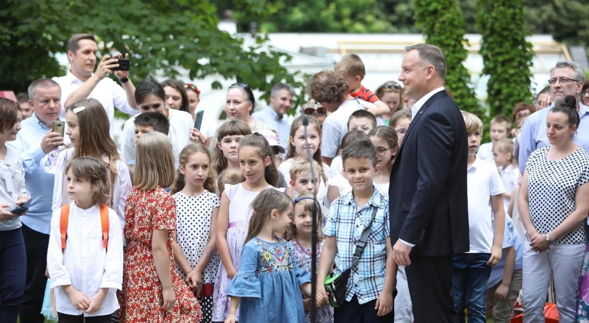 Prezydent za zmianami w Prawie oświatowym. "Oddanie rodzicom tego, co jest im przynależne"