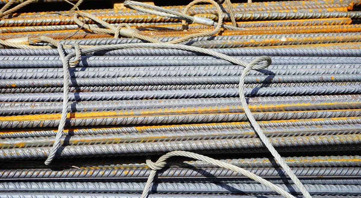 Komisja Europejska nałożyła cła na import prętów stalowych z Białorusi