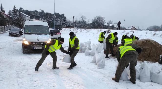 Ewakuacja mieszkańców Płocka. Ozdoba: pomogą osadzeni i Służba Więzienna