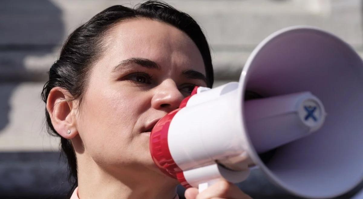 "Reżim wie, że umiera". Cichanouska ze specjalnym apelem do milicji na Białorusi