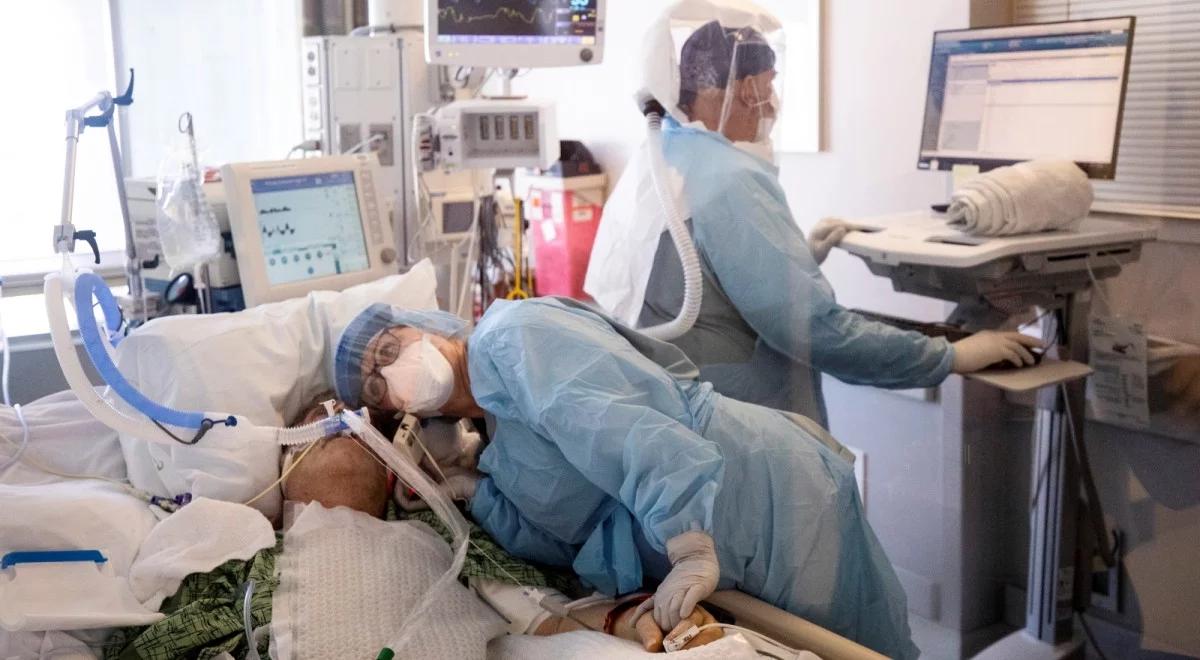 Najnowsze dane z USA. Na COVID-19 zmarło już prawie 50 tys. osób