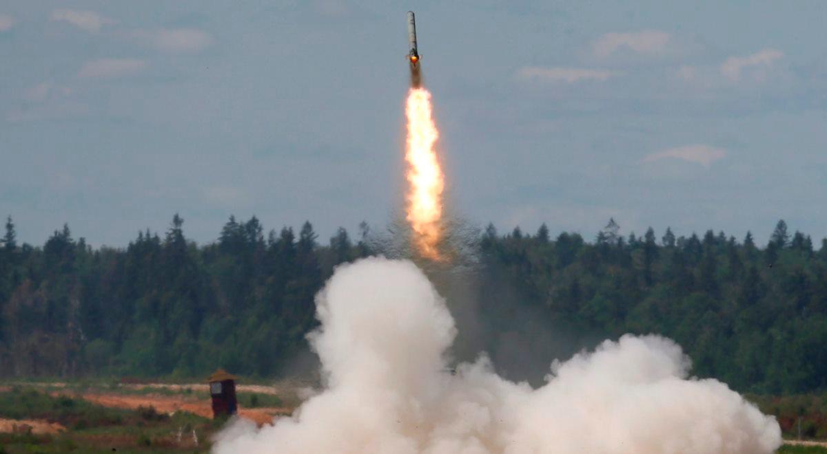 "NATO przeanalizuje wkrótce strategię nuklearną Rosji"