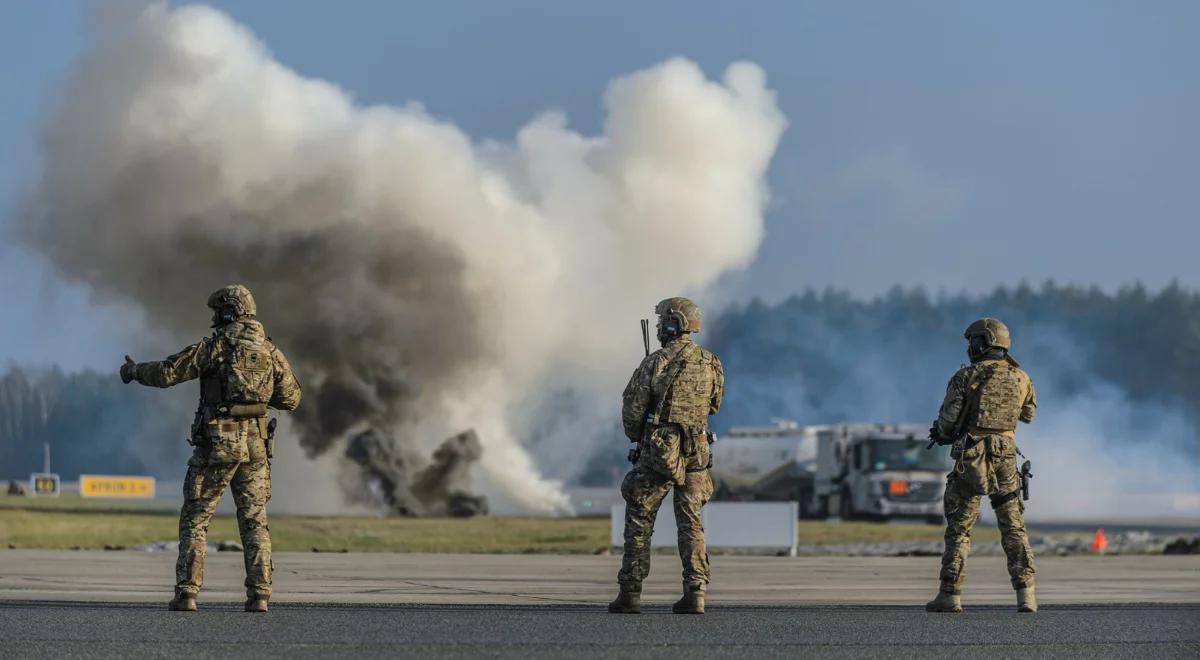 Alert RCB dla mieszkańców Podkarpacia. "Odgłosy strzałów i loty helikopterów"