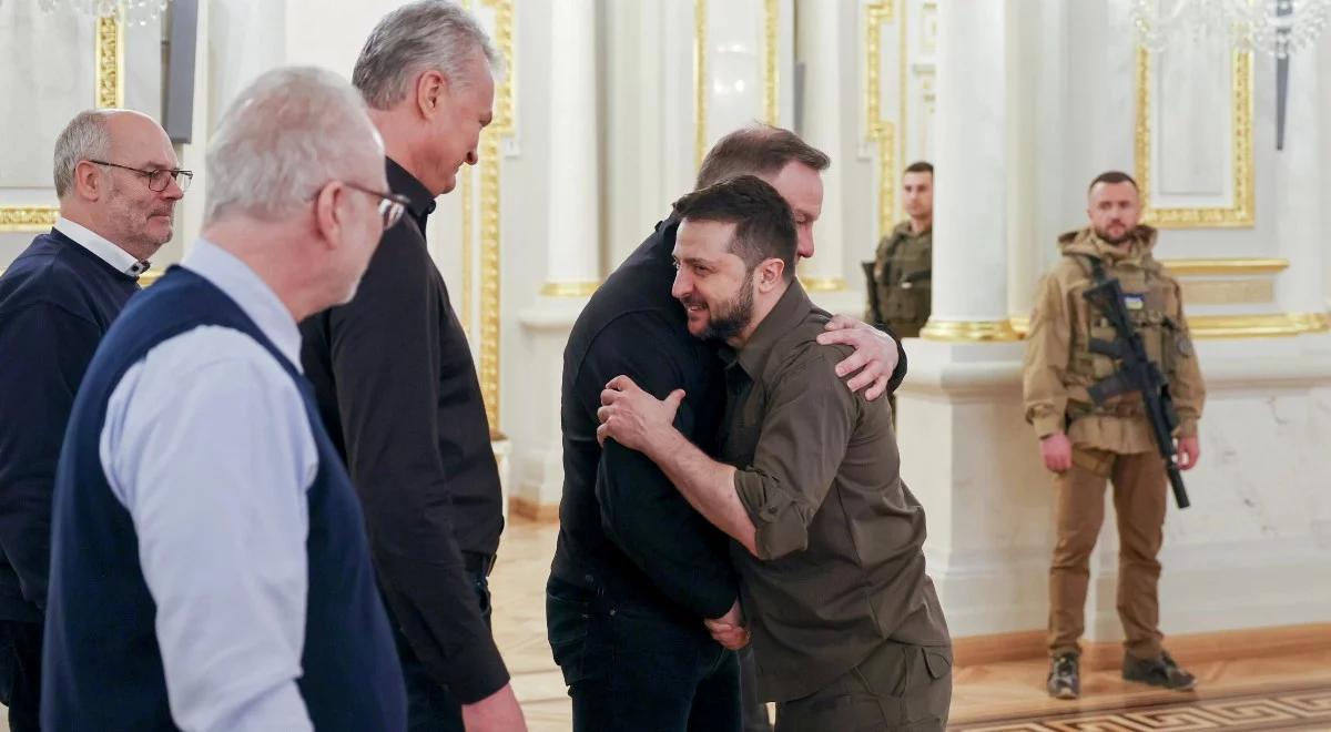 Wiceszef MSZ: Ukraina potrzebuje sprzętu, broni i wsparcia sojuszników