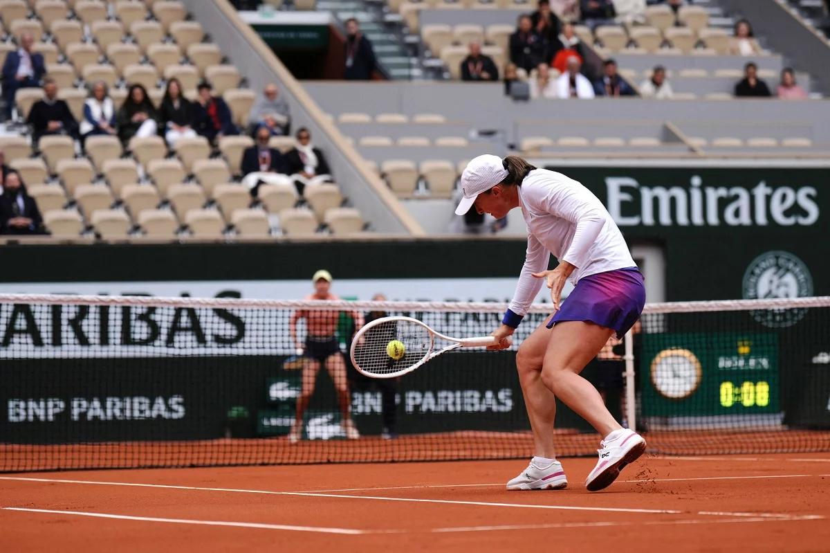 Roland Garros 2024. Można oglądać w nieskończoność. Oto najlepsze zagrania Igi Świątek w Paryżu [WIDEO]