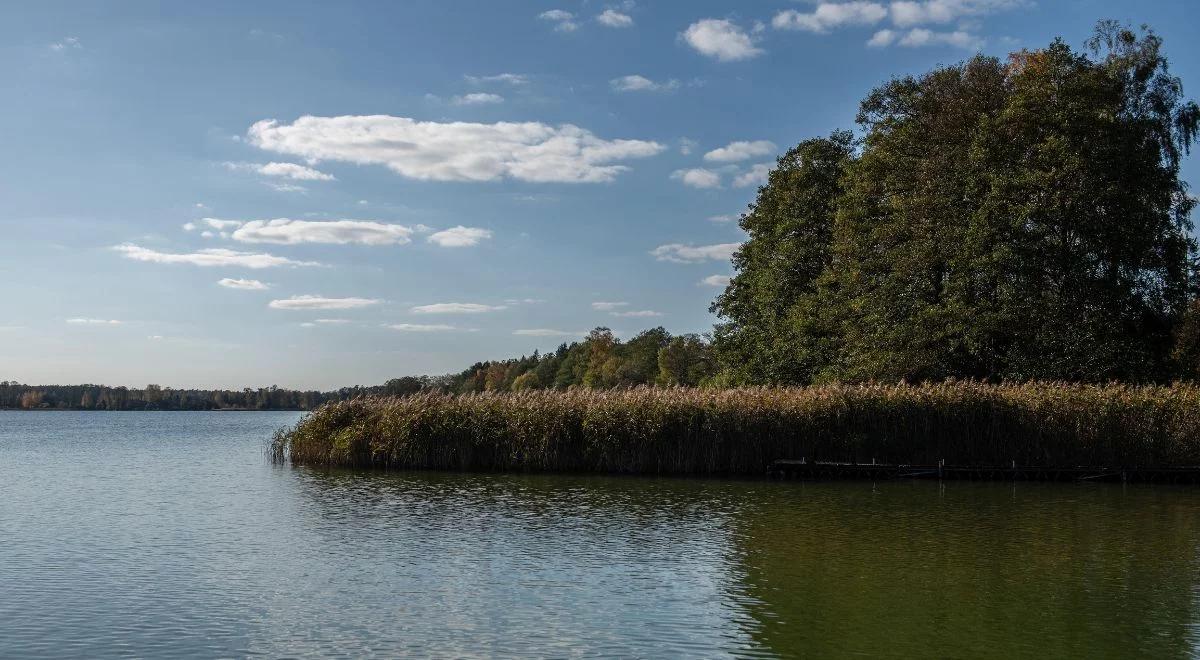 Wyjątkowe jezioro w Polsce. Słynie z najczystszej wody w regionie