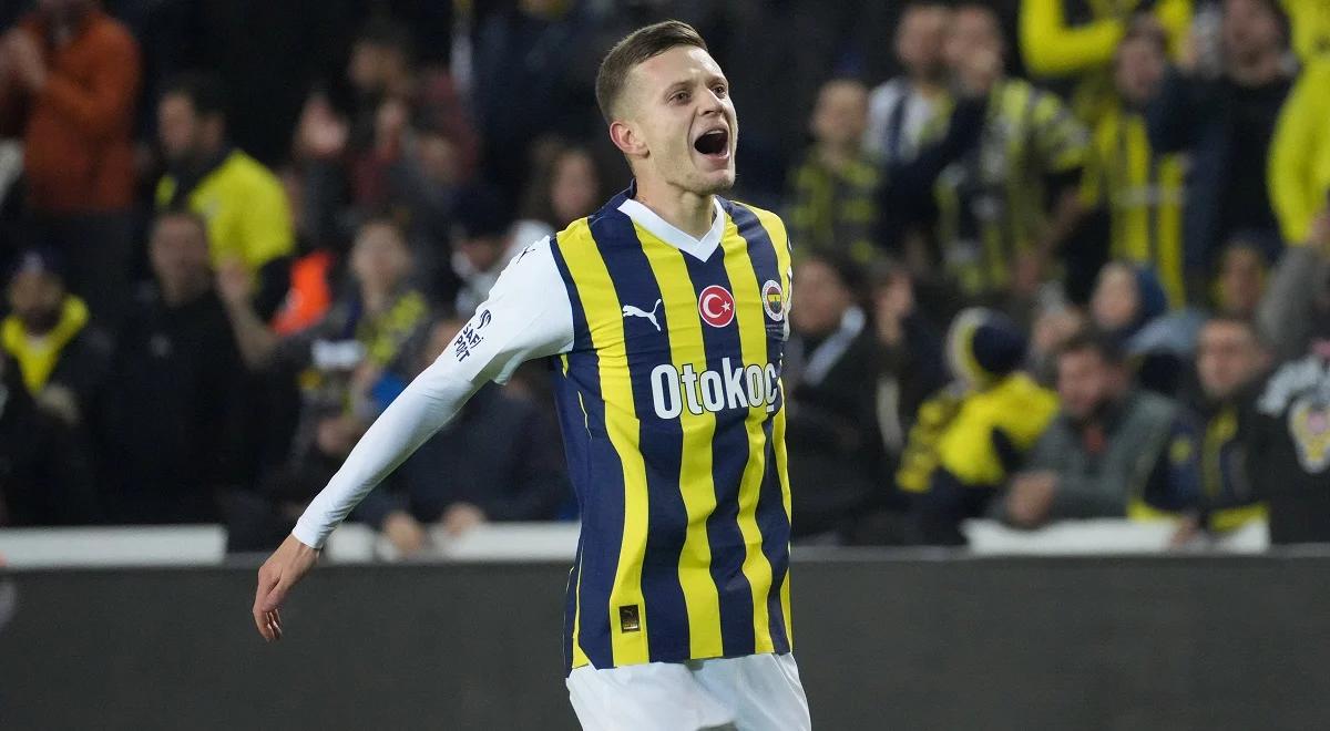 Fenerbahce wyceniło Sebastiana Szymańskiego. Kwota może zachęcić kupców