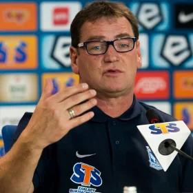 Ekstraklasa: Lech Poznań rozstał się z Janem Urbanem - "wypełnił misję"