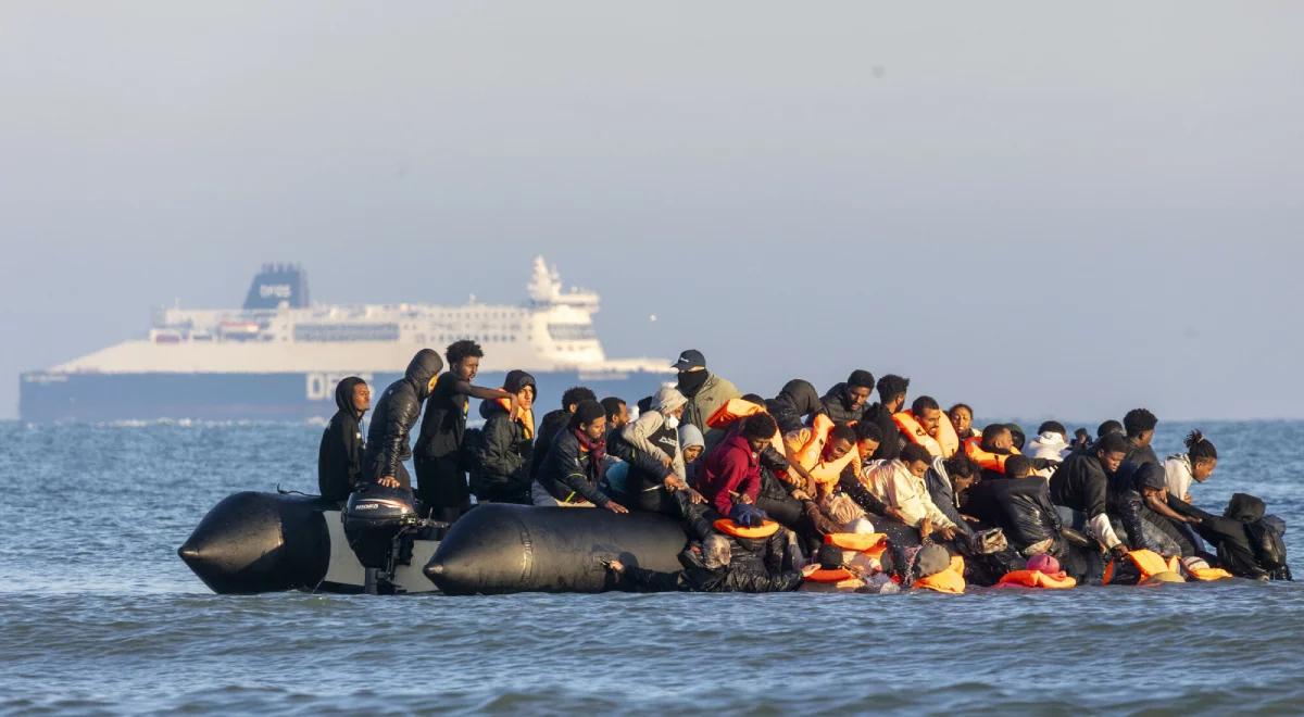 Pakt migracyjny "jest martwy"? Kraje nie chcą przyjmować migrantów