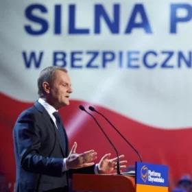 Sondaż: Polacy dobrze oceniają działania rządu ws. Ukrainy