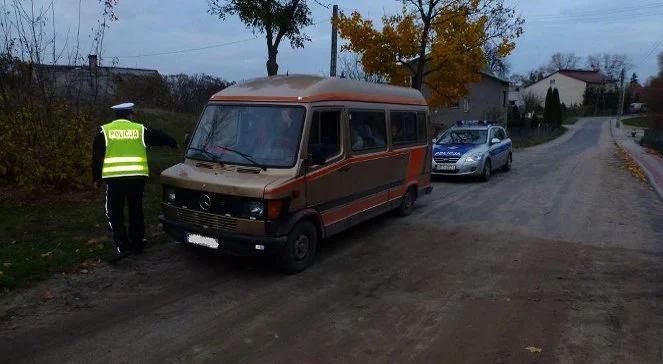 Sumin: wiózł busem o 20 osób za dużo