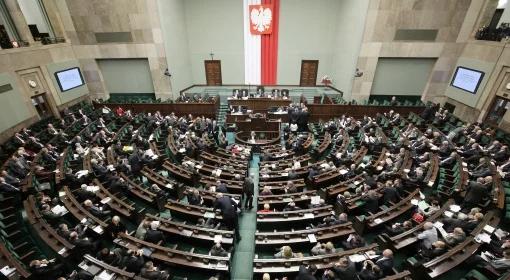 W piątek posiedzenie w sprawie finansowania PO. Będzie były szef CBA?