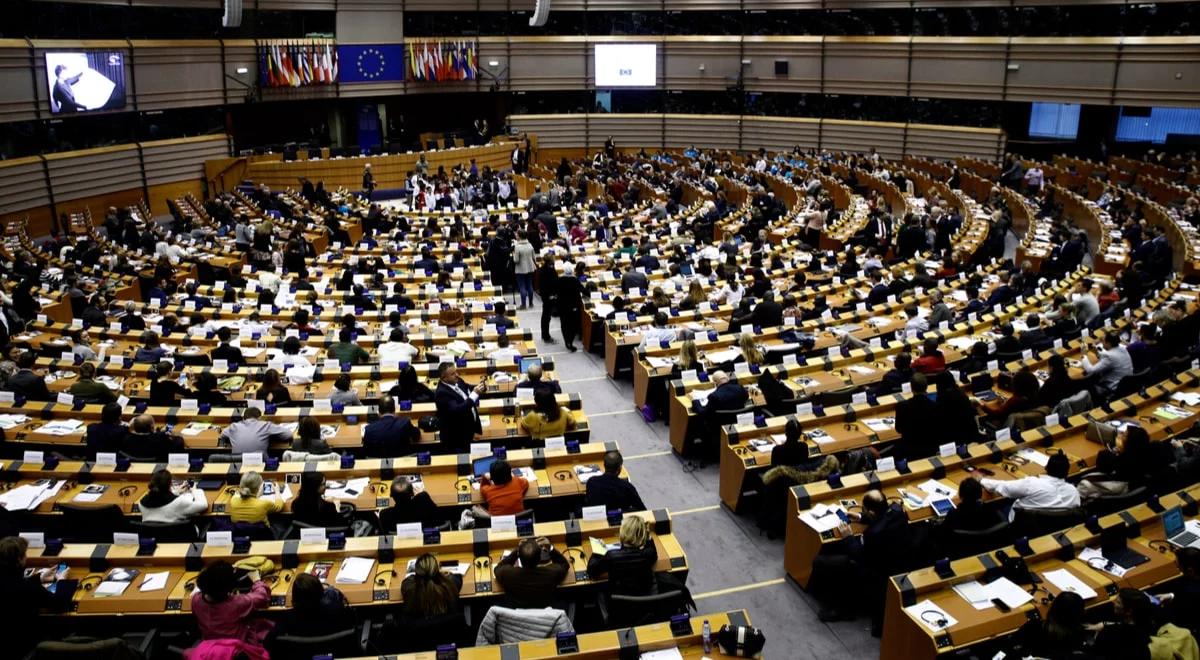 Rezolucja PE ws. mechanizmu warunkowości. Senator PiS: przykład odrealnienia