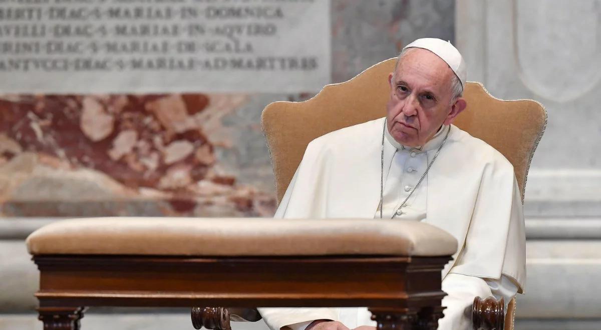 Papież Franciszek: Kościół przeżywa trudny moment
