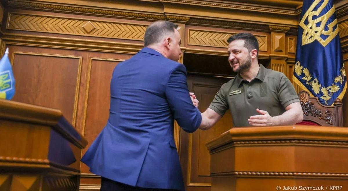 Zełenski chce nadać Polakom specjalny status prawny. Zapowiada złożenie projektu ustawy