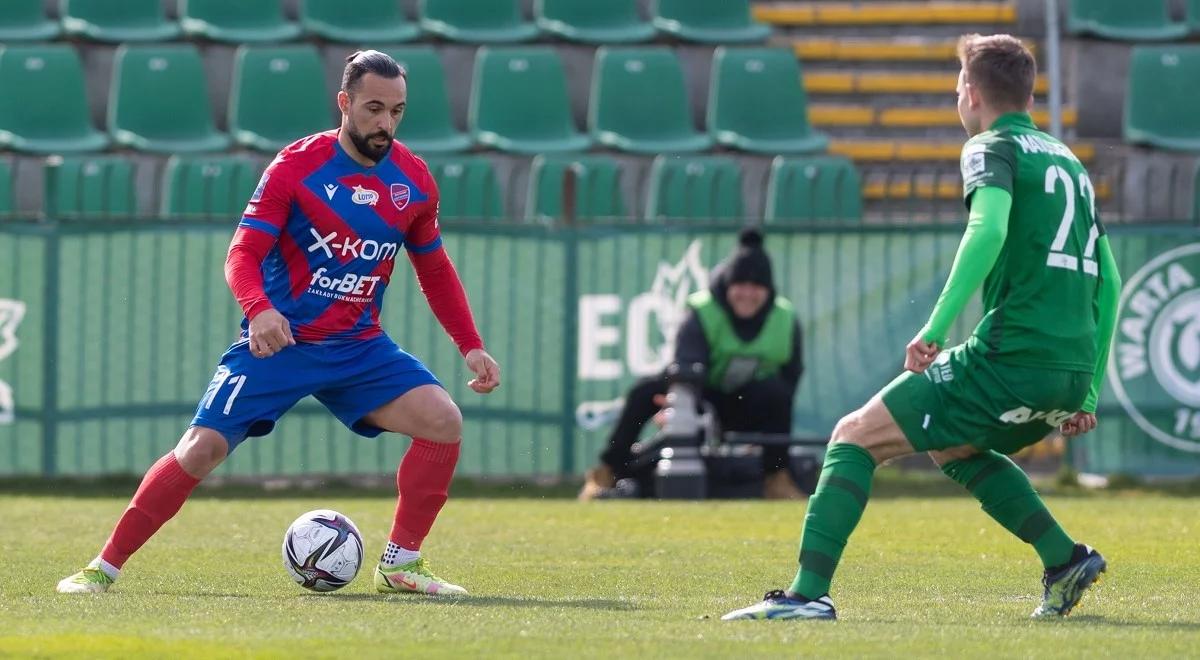 Ekstraklasa: Raków Częstochowa skorzystał z "prezentów" Warty i zgarnął komplet punktów