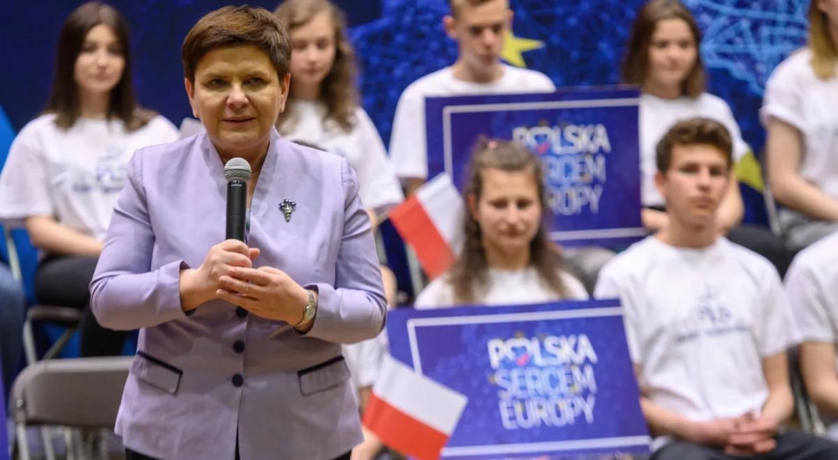 ZNP chce strajku włoskiego. Beata Szydło: polskiej szkole potrzebny jest spokój