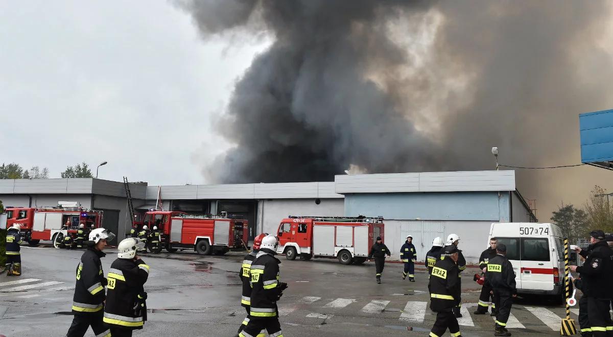 Małopolskie: płonie wysypisko śmieci w Kluczach
