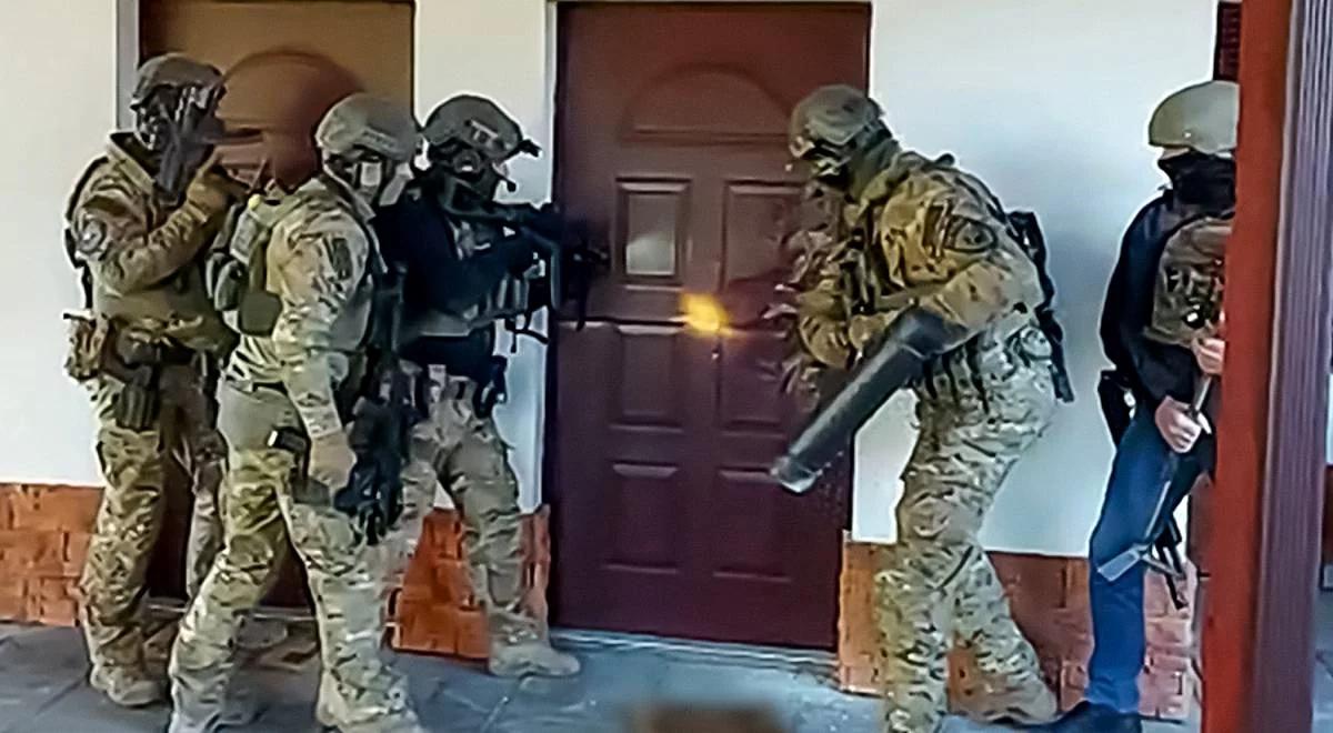 Napadali na pociągi i okradali podróżnych. CBŚP rozbiło gang, są kolejni zatrzymani