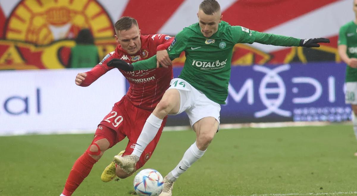 Ekstraklasa: Warta zaskoczyła w Łodzi. Widzew przegrał pierwszy raz w roku