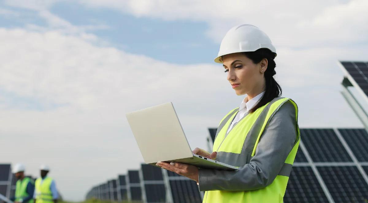 "Nie ma dekarbonizacji bez digitalizacji". Nowe technologie pomogą w dojściu do neutralności emisyjnej