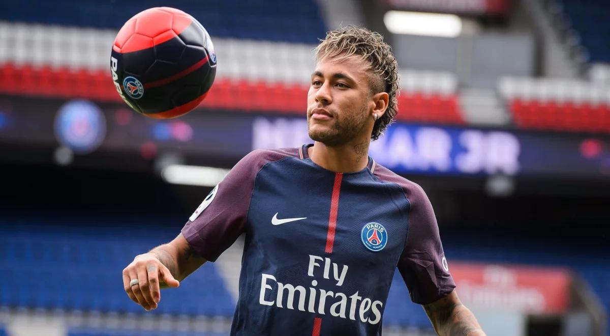 Ligue 1: Neymar musi poczekać na debiut. PSG czeka na certyfikat z Hiszpanii