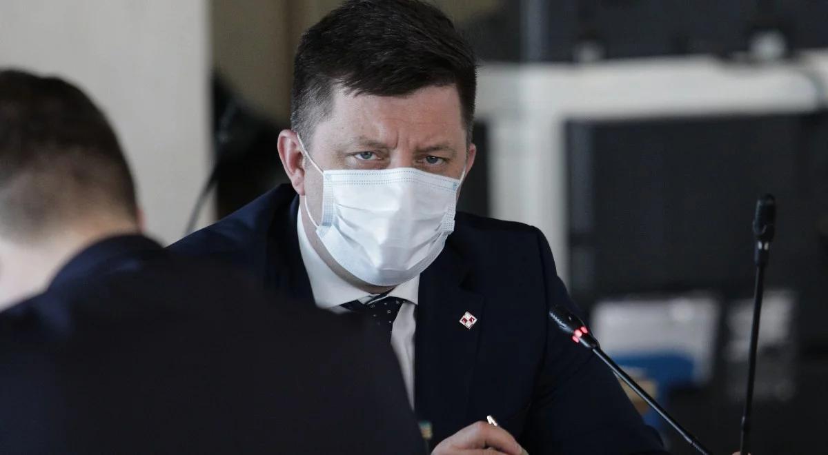 "Sytuacja wymusza działania radykalne". Dworczyk o decyzji resortu zdrowia i NFZ