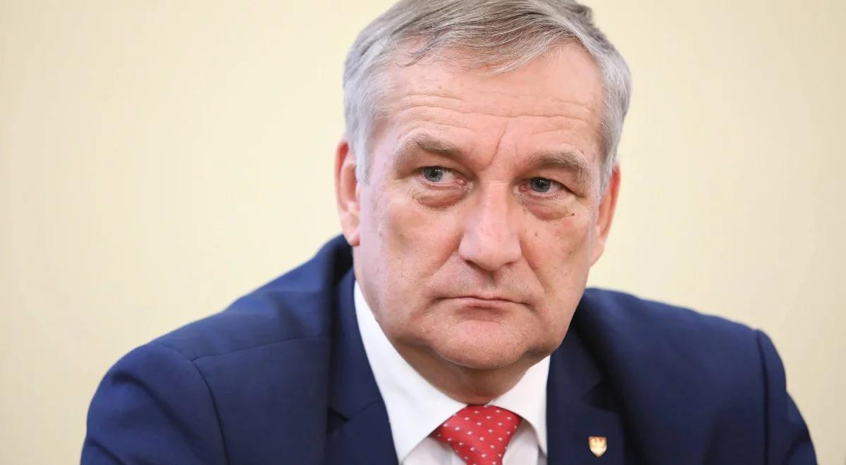 Eksplozja w Warszawie. Wiceminister MSWiA zaskoczony pytaniem