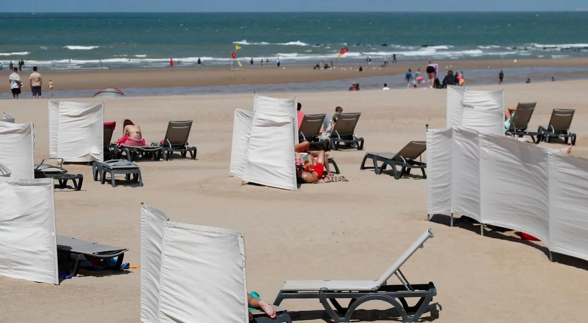 Wstęp na plażę tylko dla zapisanych. Pandemiczne środki bezpieczeństwa w belgijskim kurorcie