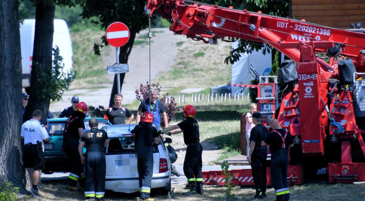 Samochód stoczył się do Wisły w Porcie Czerniakowskim 