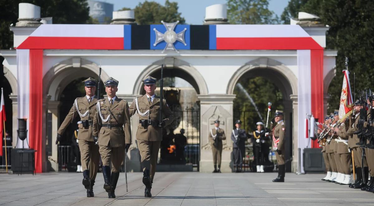 Święto Wojska Polskiego. Odprawa wart przed Grobem Nieznanego Żołnierza
