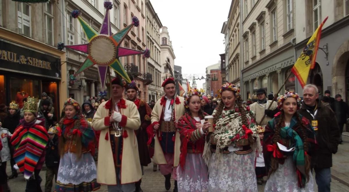 Orszaki Trzech Króli na ulicach miast. "Chcemy zachować historię jasełek"