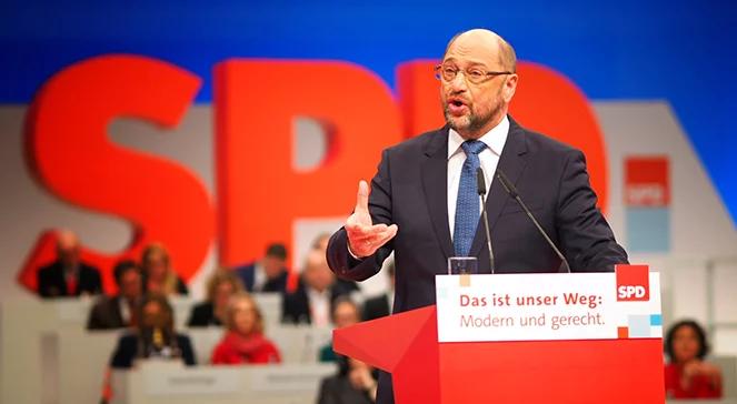 Lider SPD Martin Schulz ostro krytykuje Polskę za odmowę przyjmowania uchodźców