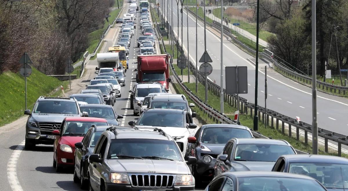 Powroty z majówki. Gigantyczne korki na Zakopiance. Gdzie jeszcze kierowcy mają ciężko?